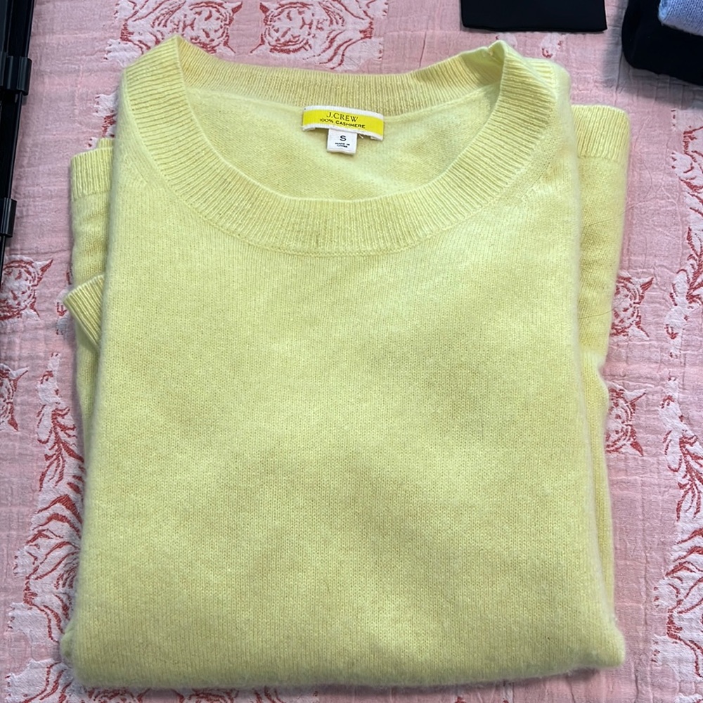 Jcrew, yellow 100% cashmere sweater